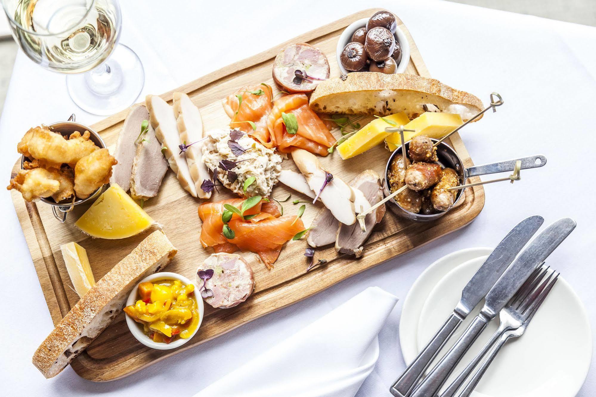 Windermere Rooms At The Wateredge Inn Ambleside Εξωτερικό φωτογραφία